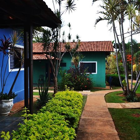 Rosa Spa E Pousada Aparecida de Goiania Exterior foto